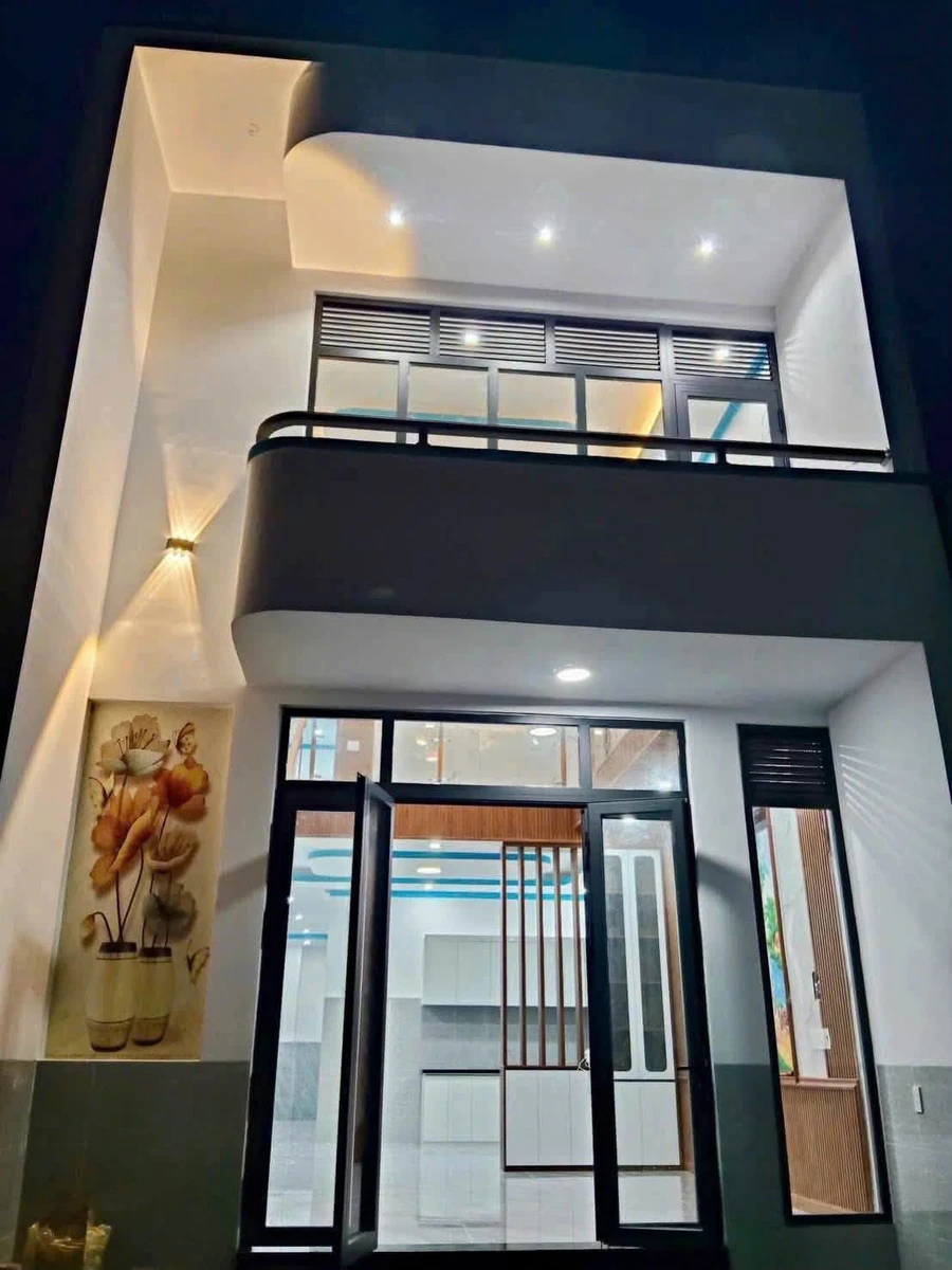 Bán nhà mới hoàn thiện 5x20m sổ riêng thổ cư giá 2,2 tỷ tại An Phước, Long Thành, Đồng Nai - Ảnh 1