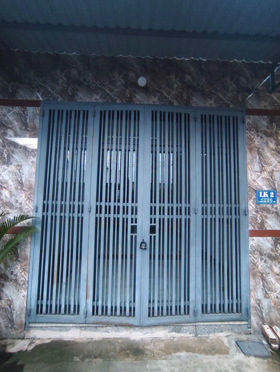 Bán nhà 1 trệt 1 lầu 110m2 sổ hồng, đường ô tô, phường Long Bình Tân, Đồng Nai - Ảnh 1