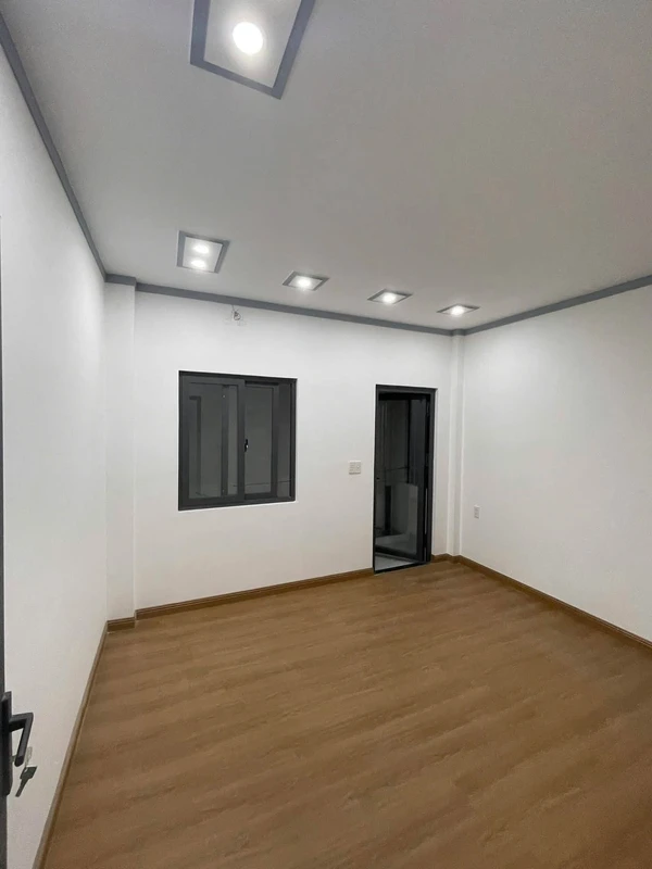 Bán nhà mới xây 3 phòng ngủ, sổ riêng, hẻm 513 Trương Công Định, Vũng Tàu
