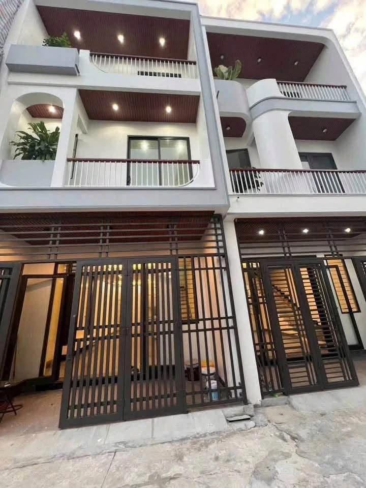 Bán nhà 3 tầng 58m² đối diện trường cấp 3 Ngô Quyền - Ảnh 1