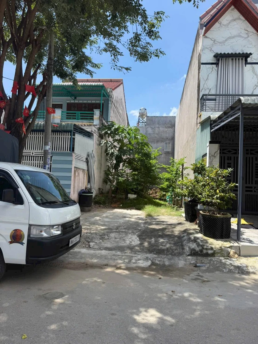 Bán lô đất thổ cư 100m2 mặt tiền Đào Cam Mộc, Phan Thiết - Ảnh 1