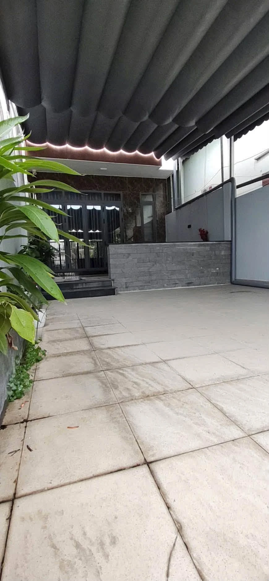Bán nhà 1 trệt 1 lầu Thủ Dầu Một, Bình Dương, 110m2, giá 3 tỷ 2 - Ảnh 1