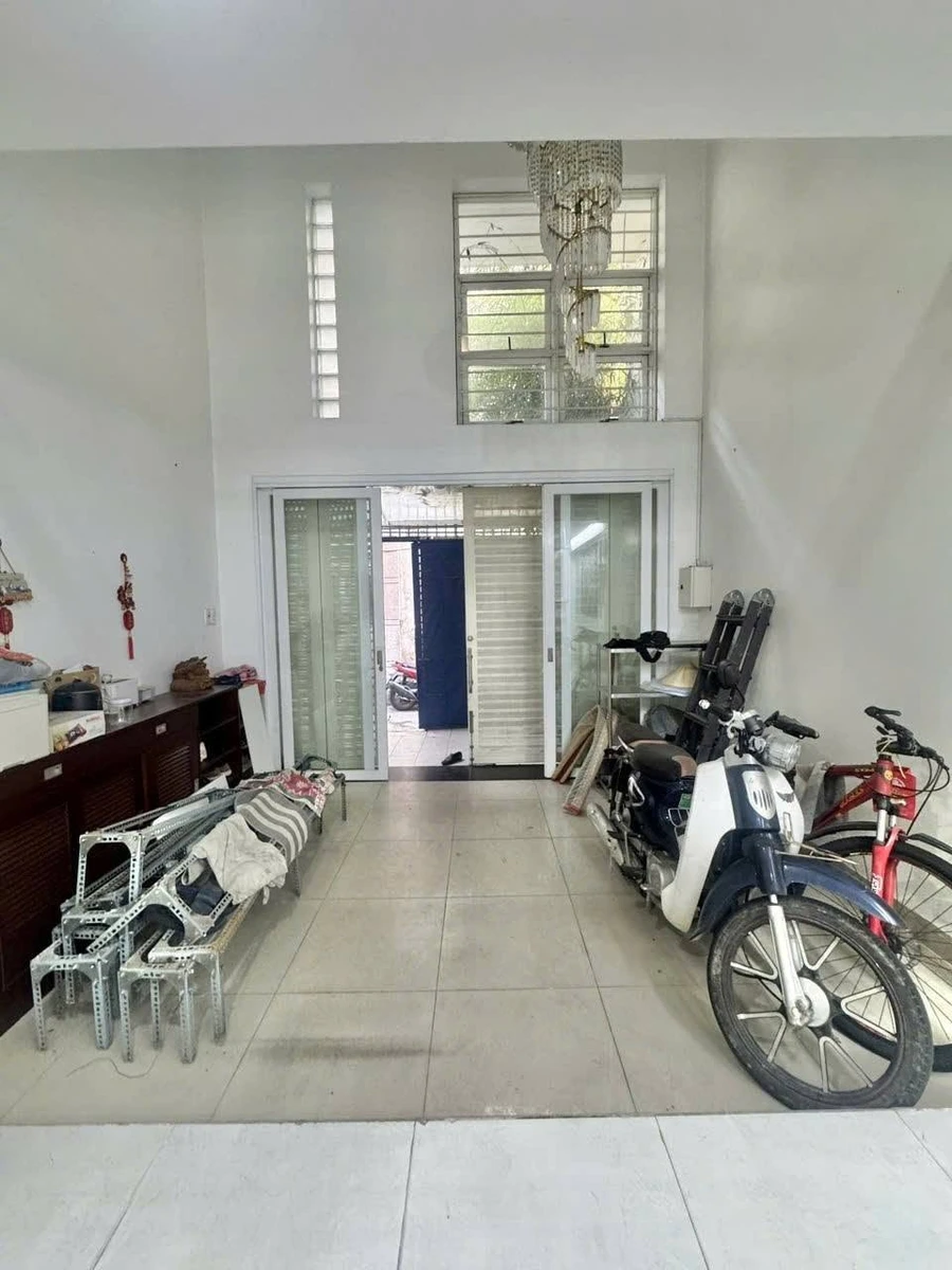 Bán nhà 4 tầng 4 phòng ngủ 52m2 Lê Thị Riêng Q10 - Ảnh thu nhỏ 2