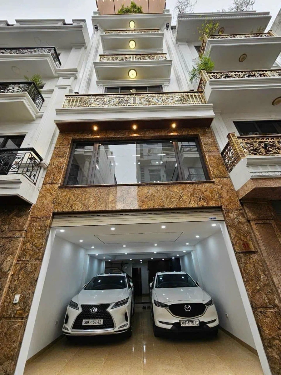 Bán nhà 55m2 6 tầng mặt tiền Nguyễn Văn Cừ Q7 - 20 tỷ - Ảnh thu nhỏ 2