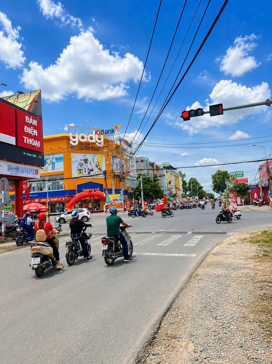 Bán lô góc 464m² mặt tiền 12.2m, sổ riêng - Ảnh 1