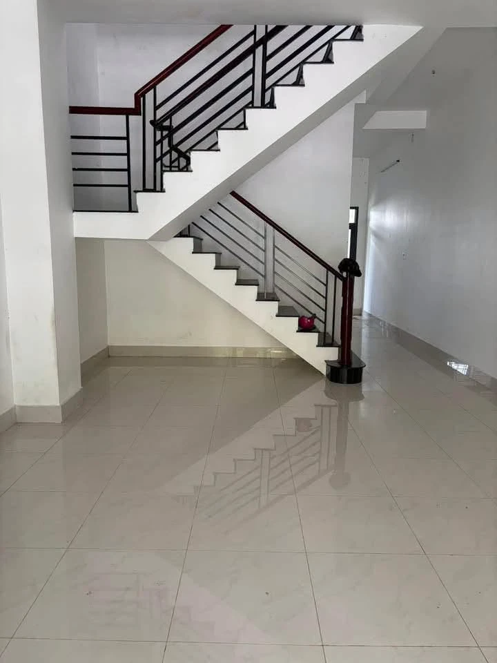 Bán nhà C9 3 phòng ngủ 110m² Rạch Giá 3,2 tỷ - Ảnh 1
