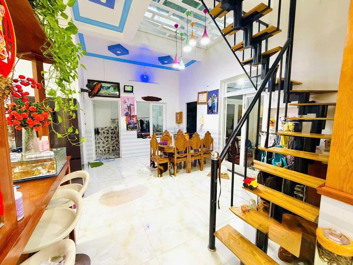 Bán nhà 150m² 2 phòng ngủ Xuân Phú Phan Thiết 2,1 tỷ - Ảnh thu nhỏ 4