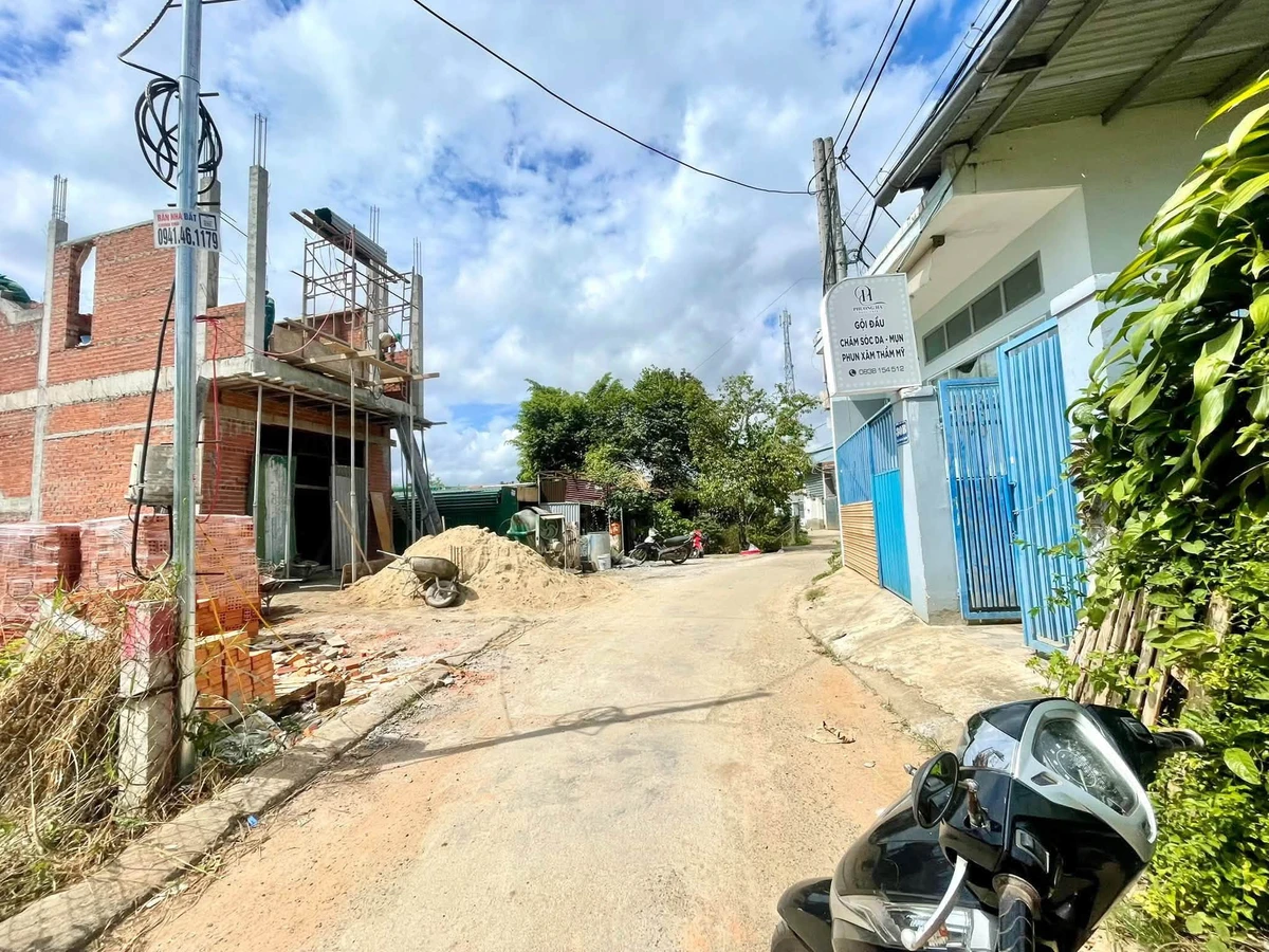 Bán đất mặt tiền Lê Minh Xuân Đắk Lắk 111.5m2 giá 3.6 tỷ - Ảnh thu nhỏ 3