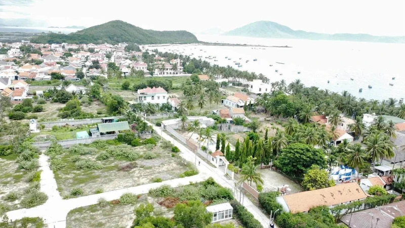 Bán lô đất biển Dốc Lết 98m2, giá 1 tỷ