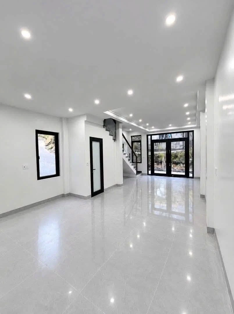 Bán nhà 3 tầng 54m2 Cao Xanh Nhà Bè 2,55 tỷ - Ảnh thu nhỏ 3