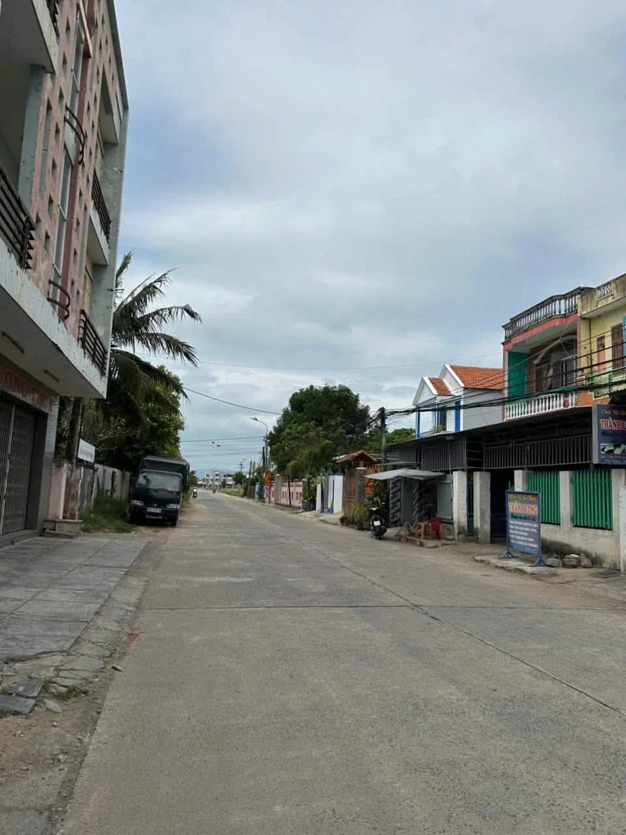 Bán nhà 2 tầng 6,25m² full thổ cư ở Tuy Hoà, giá 4,2 tỷ - Ảnh thu nhỏ 2