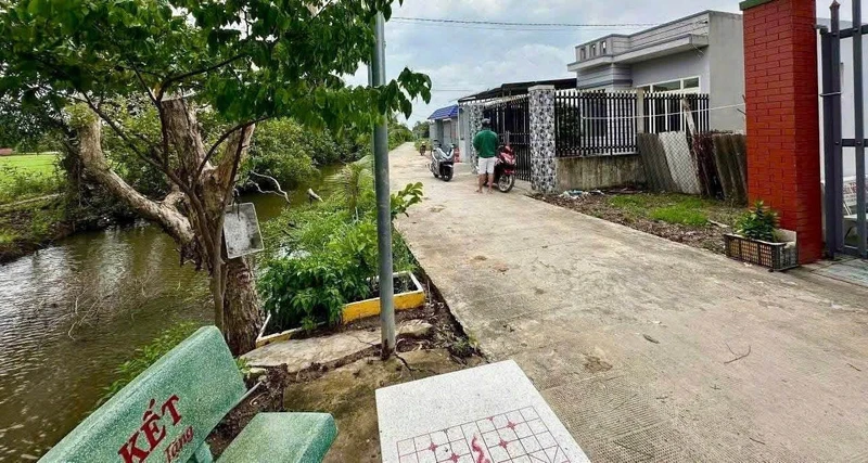 Bán nhà 4PN 64m² gần chợ Chữ S, Q.12 bdsphumydong