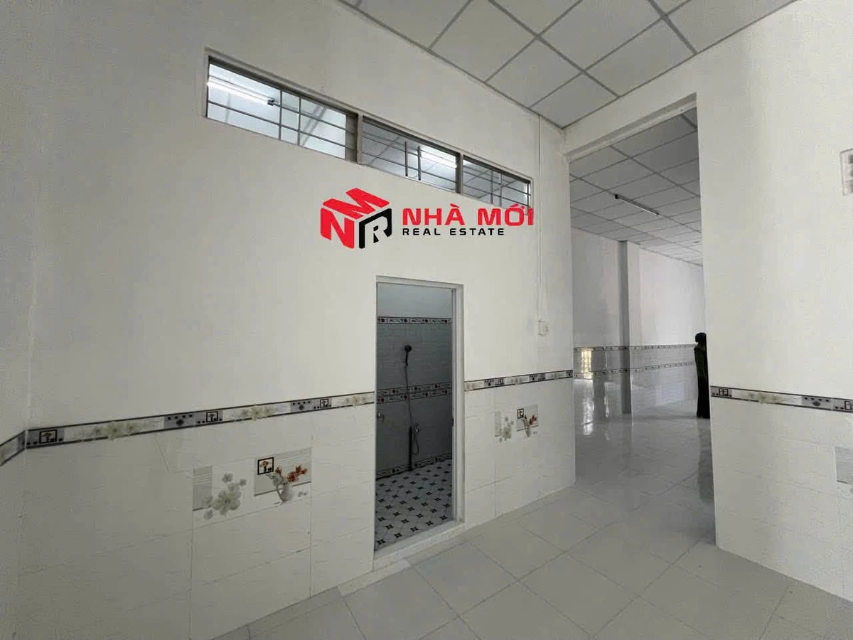 Nhà cấp 4 sân rộng 185m² Hà Huy Giáp Cà Mau 1,5 tỷ - Ảnh thu nhỏ 3