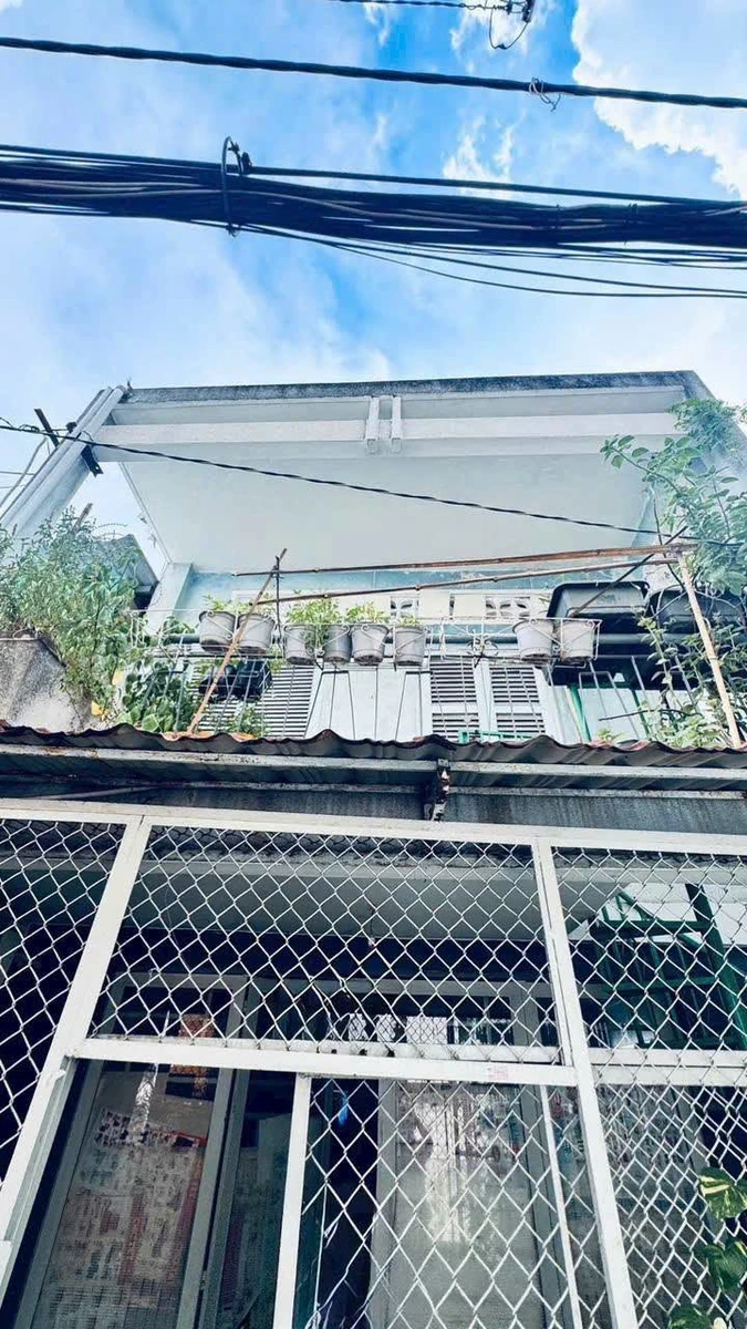 Bán nhà Quận 4 Kèo Thơm 67m² ngang 5,5m giá 7 tỷ - Ảnh 1