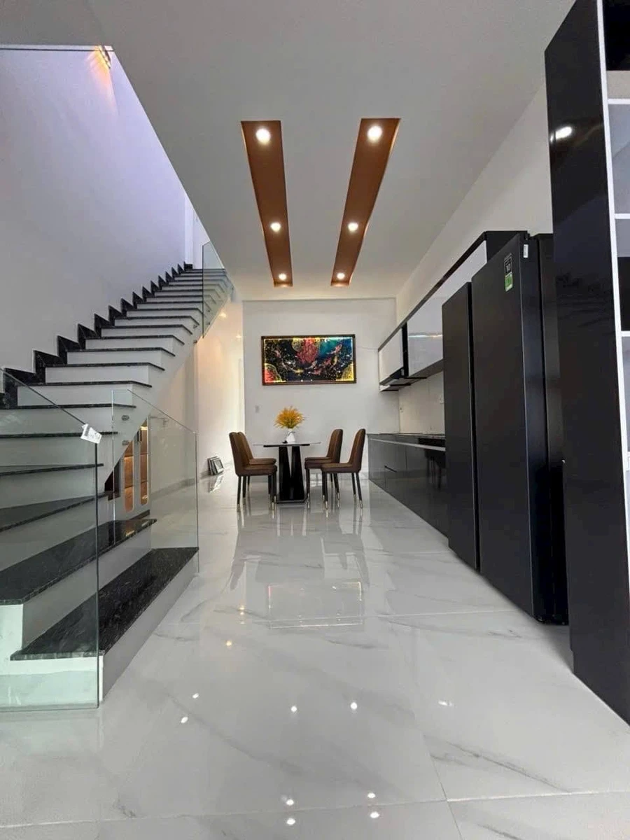 Bán nhà mới 2 tầng 88m² ngang 4m Tôn Đản, giá 4 tỷ - Ảnh thu nhỏ 3