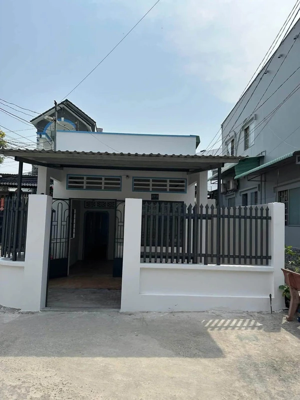 Bán nhà cấp 4, 49m², 3 mặt tiền Thích Quảng Đức, Bình Dương 2,1 tỷ