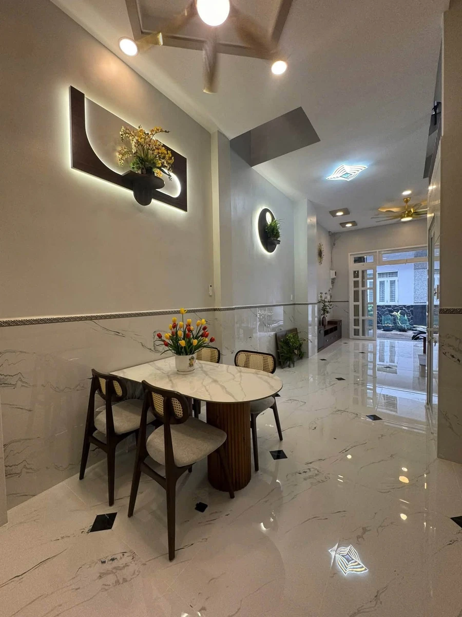 Bán nhà mới xây HXH 4x14 sau lưng Đầm Sen, Quận 11, giá 6,7 tỷ - Ảnh thu nhỏ 2