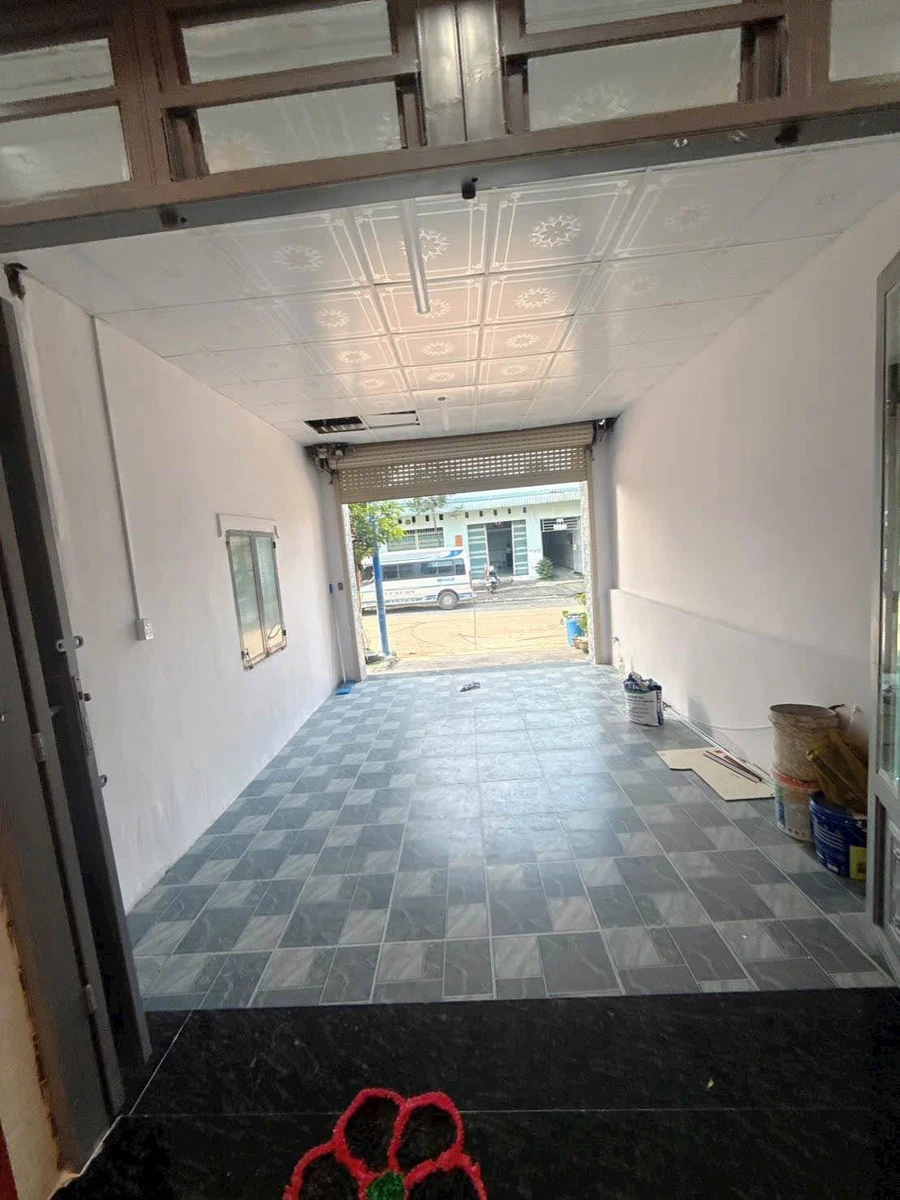 Bán nhà Bến Cát 100m2 giáp chợ đêm Mỹ Phước 3, 2 tỷ 080 - Ảnh thu nhỏ 4