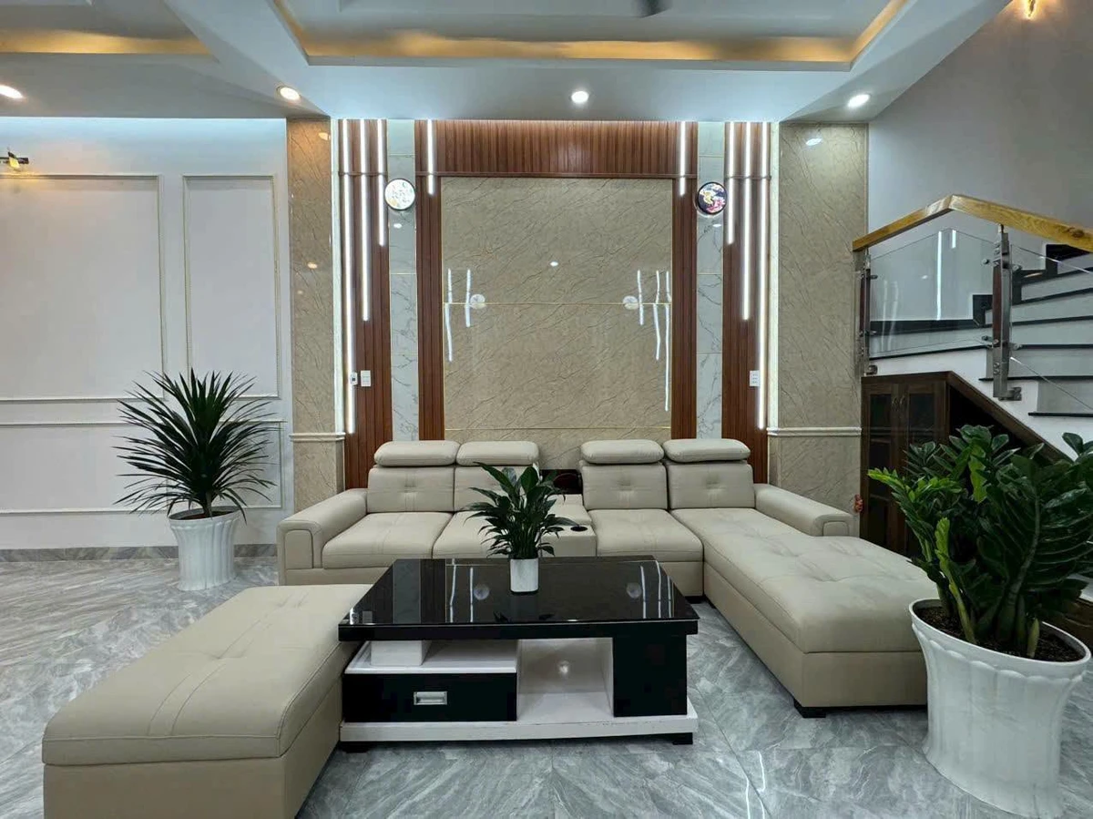 Nhà bán 3 PN gần Ngã Tư Bình Chuẩn 4 tỷ 350 triệu - Ảnh thu nhỏ 2