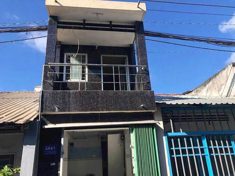 Bán nhà mặt tiền hẻm Phú Hưng 15m² Bến Tre