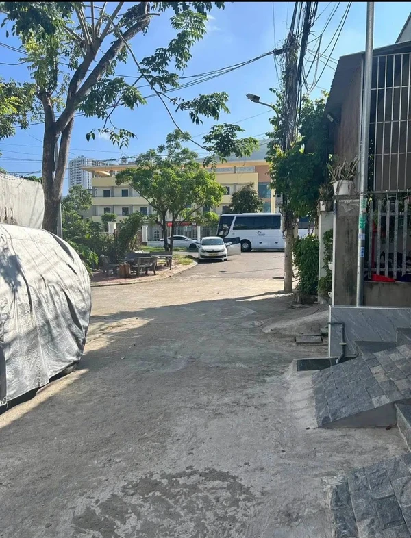 Bán nhà hẻm 2 phòng ngủ 40m² Thanh Niên Quy Nhơn