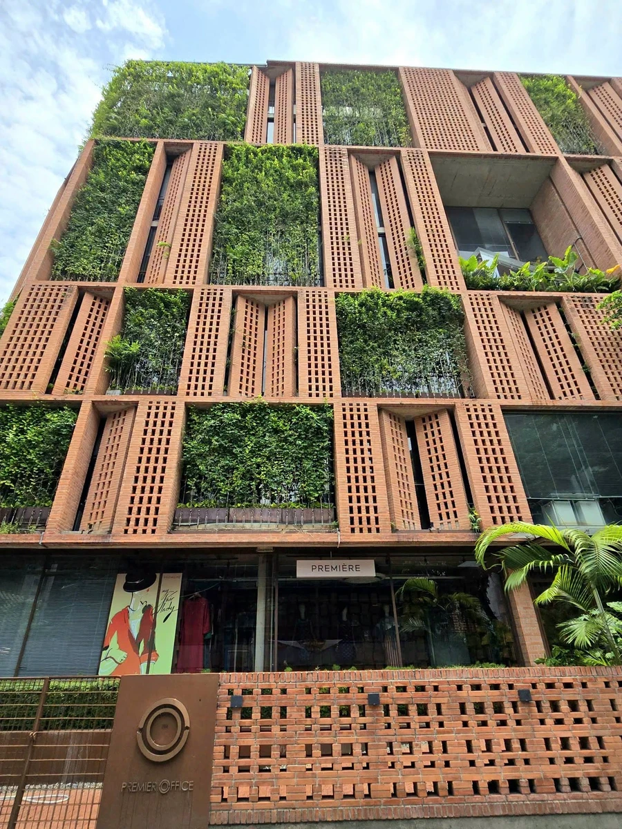 Bán biệt thự 158m2 nở hậu, 4 tầng 8 phòng, hẻm xe hơi đường Trường Sơn, Phường 4, Tân Bình - Ảnh thu nhỏ 4