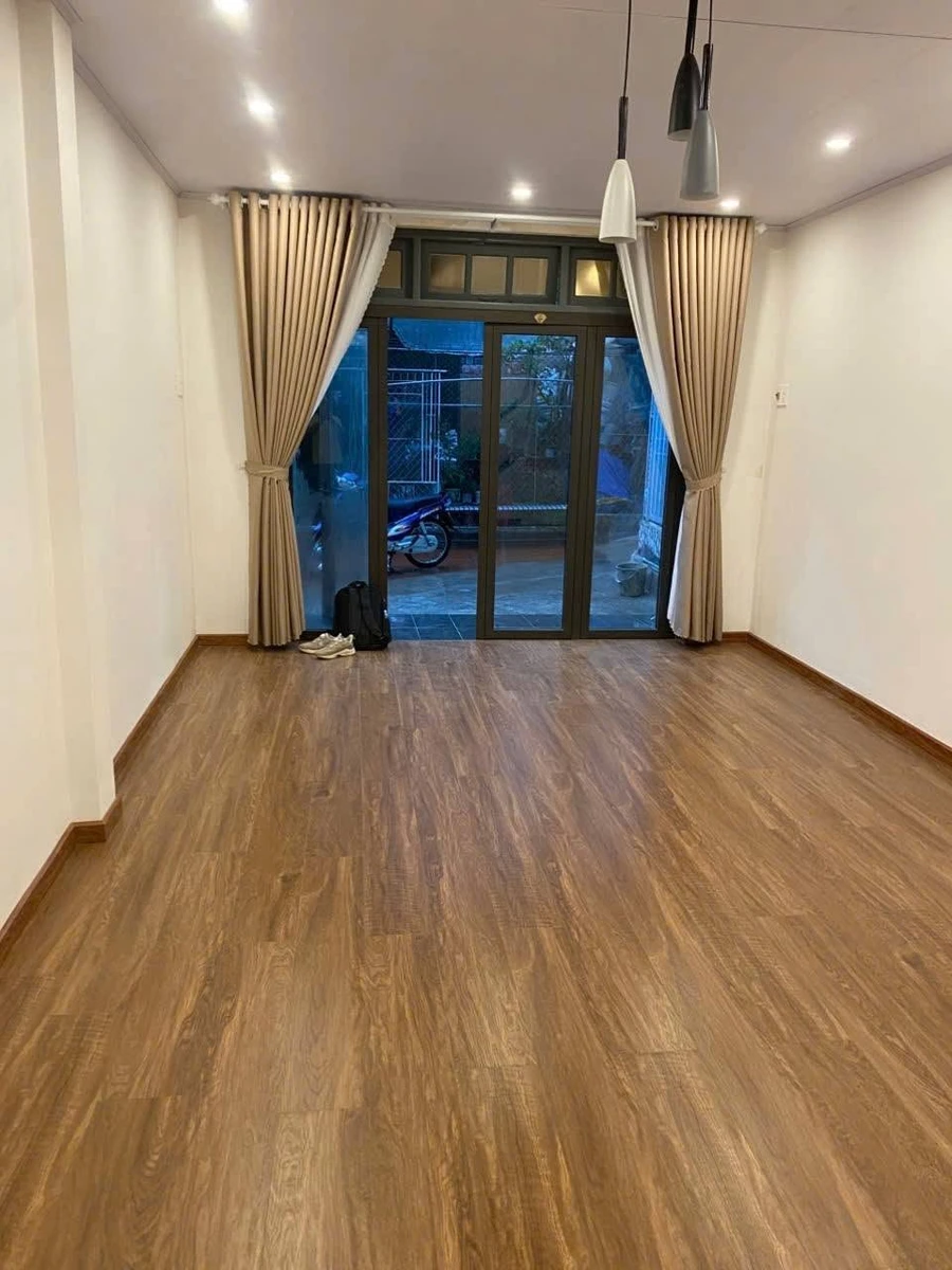 Bán nhà 2PN 100m² gần Hồ Xuân Hương Đà Lạt - Ảnh thu nhỏ 2
