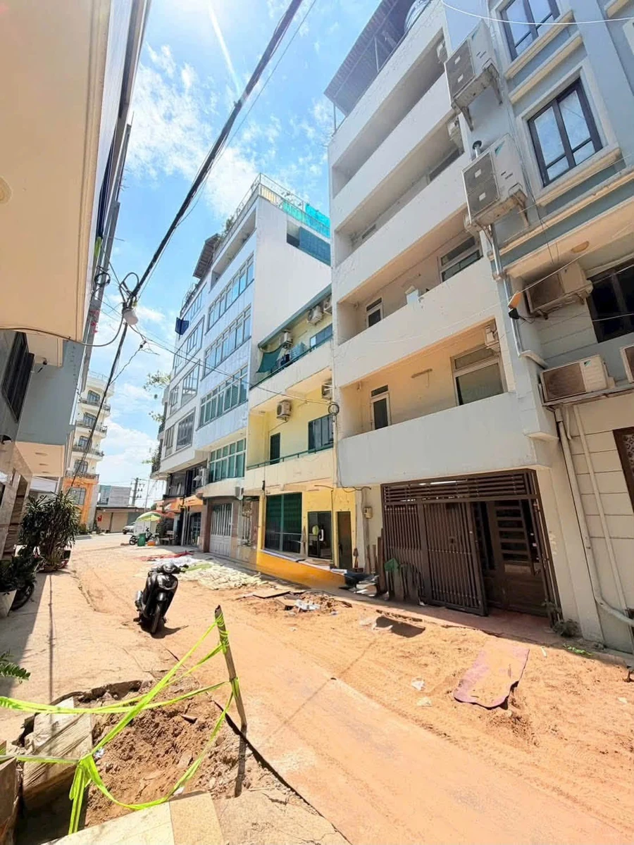 Bán nhà 42m2, 6 tầng, cho thuê 8 căn hộ dịch vụ, Tân Bình, 9.9 tỷ - Ảnh thu nhỏ 2