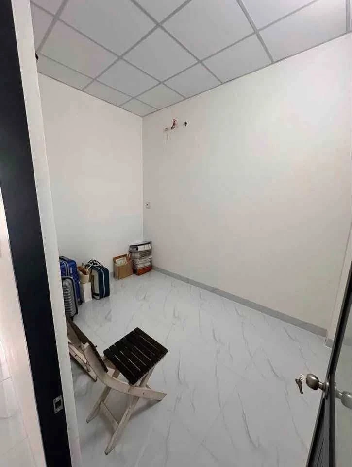 Bán nhà 3 tầng full nội thất hẻm Nguyễn Thị Minh Khai, trung tâm Quy Nhơn, 105m2, 3,09 tỷ - Ảnh thu nhỏ 4
