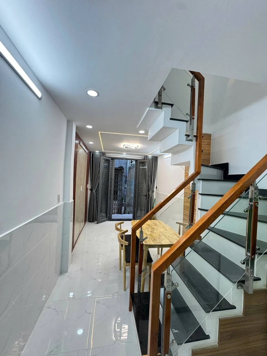 Bán nhà mặt tiền 2 tầng 2PN 22m² Bình Trị Đông - Ảnh thu nhỏ 4