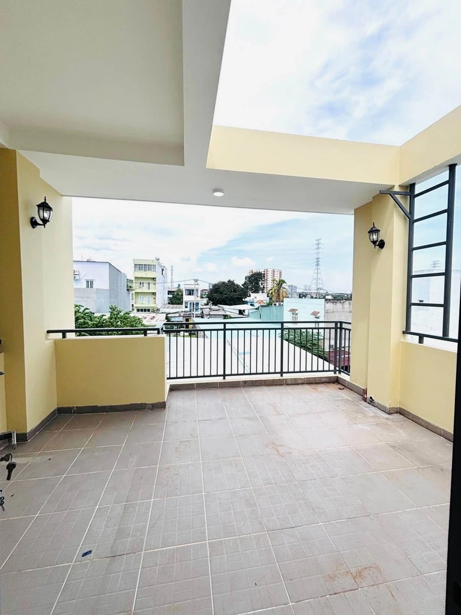 Bán nhà 3 tầng hẻm xe hơi 70m2 Hiệp Phú Thủ Đức hơn 5 tỷ - Ảnh thu nhỏ 5