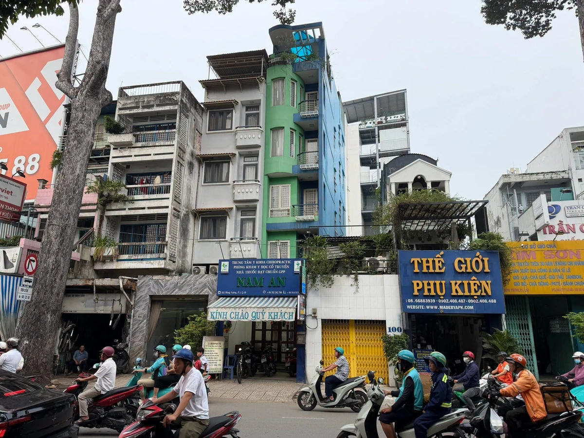 Bán nhà mặt tiền Hùng Vương Quận 10, 6 PN, 22 tỷ - Ảnh thu nhỏ 2