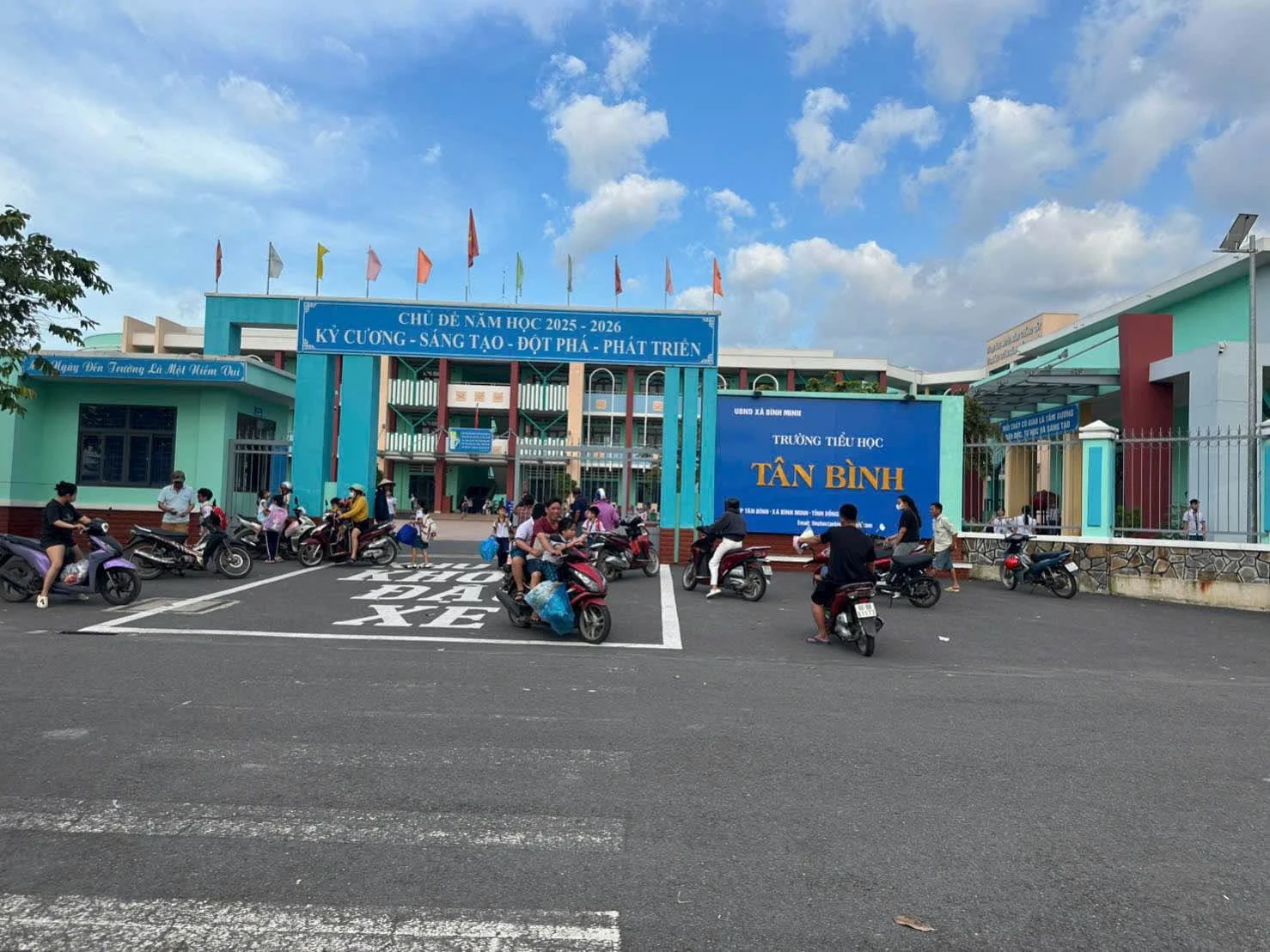 Bán đất tái định cư Bình Minh 135m² sổ riêng 1,8 tỷ - Ảnh 1