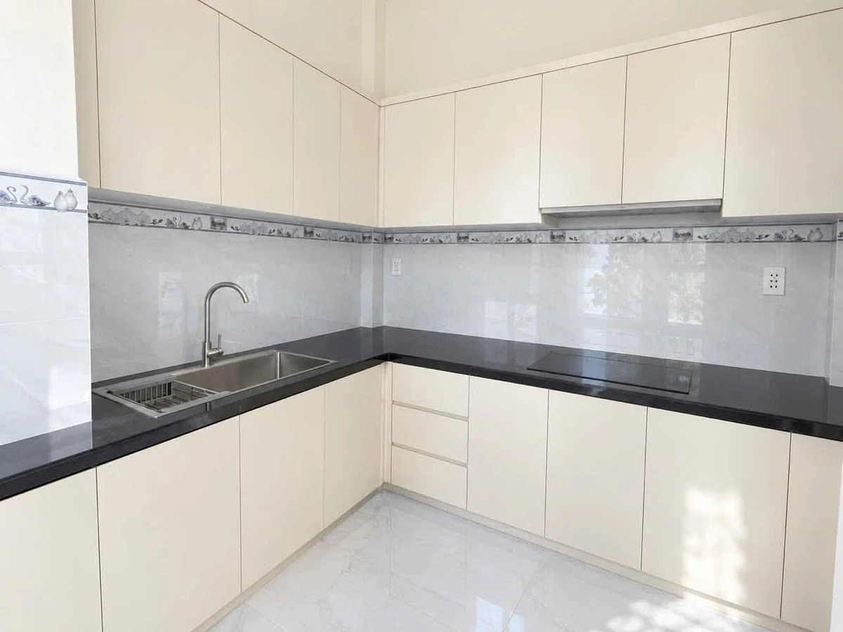 Bán nhà 2 tầng 65m² hẻm ba gác, Linh Chiểu, Thủ Đức, giá hơn 4 tỷ - Ảnh thu nhỏ 3