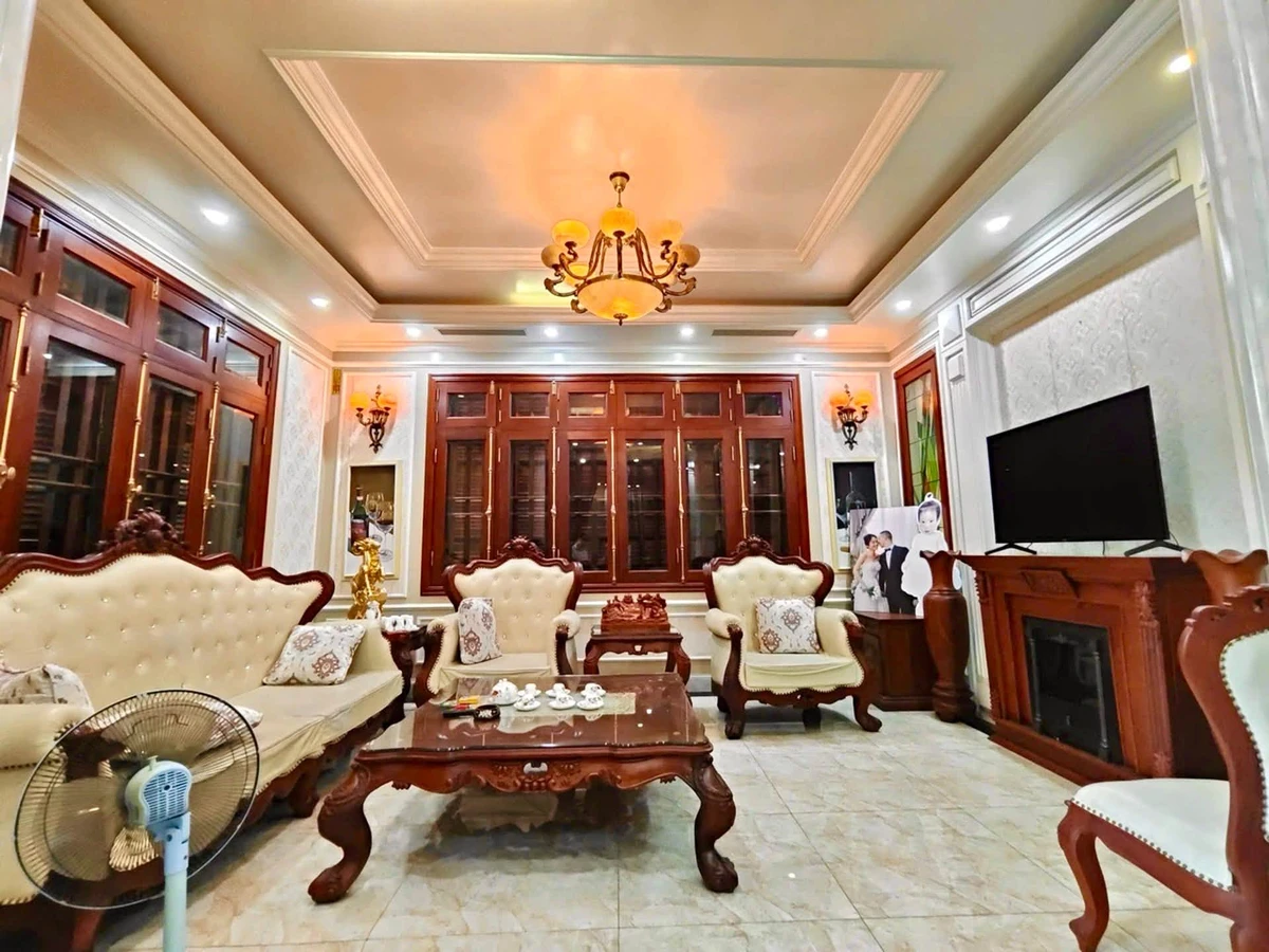 Bán biệt thự 480m2 mặt tiền 12m, 2 mặt trước sau khu PG An Đồng, giá khoảng 30 tỷ - Ảnh thu nhỏ 2