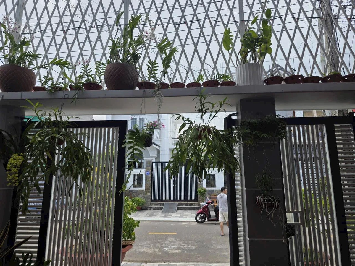 Bán nhà 1 trệt 1 lầu mặt tiền 175m2, 4 phòng, Phan Thiết - Ảnh thu nhỏ 5