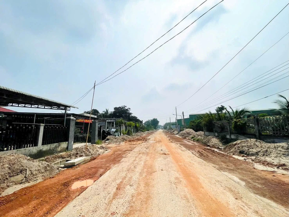 Bán đất mặt tiền 12m x 66m Đường Minh Hưng Bình Chánh 1 tỷ 600 - Ảnh 1
