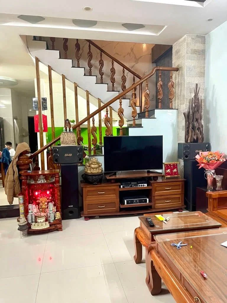 Bán nhà kiệt Lương Thế Vinh 160m² 5 phòng ngủ 11 tỷ - Ảnh thu nhỏ 3