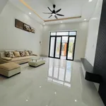 Bán nhà mới xây 1 trệt 1 lầu 100m2 KDC Đại Dương, gần AEON Tân An, giá 3,199 tỷ - Ảnh thu nhỏ 2