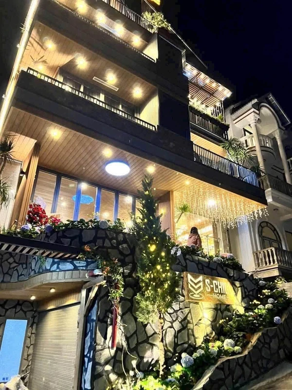Bán khách sạn 15 phòng 202m2 Đà Lạt 19 tỷ