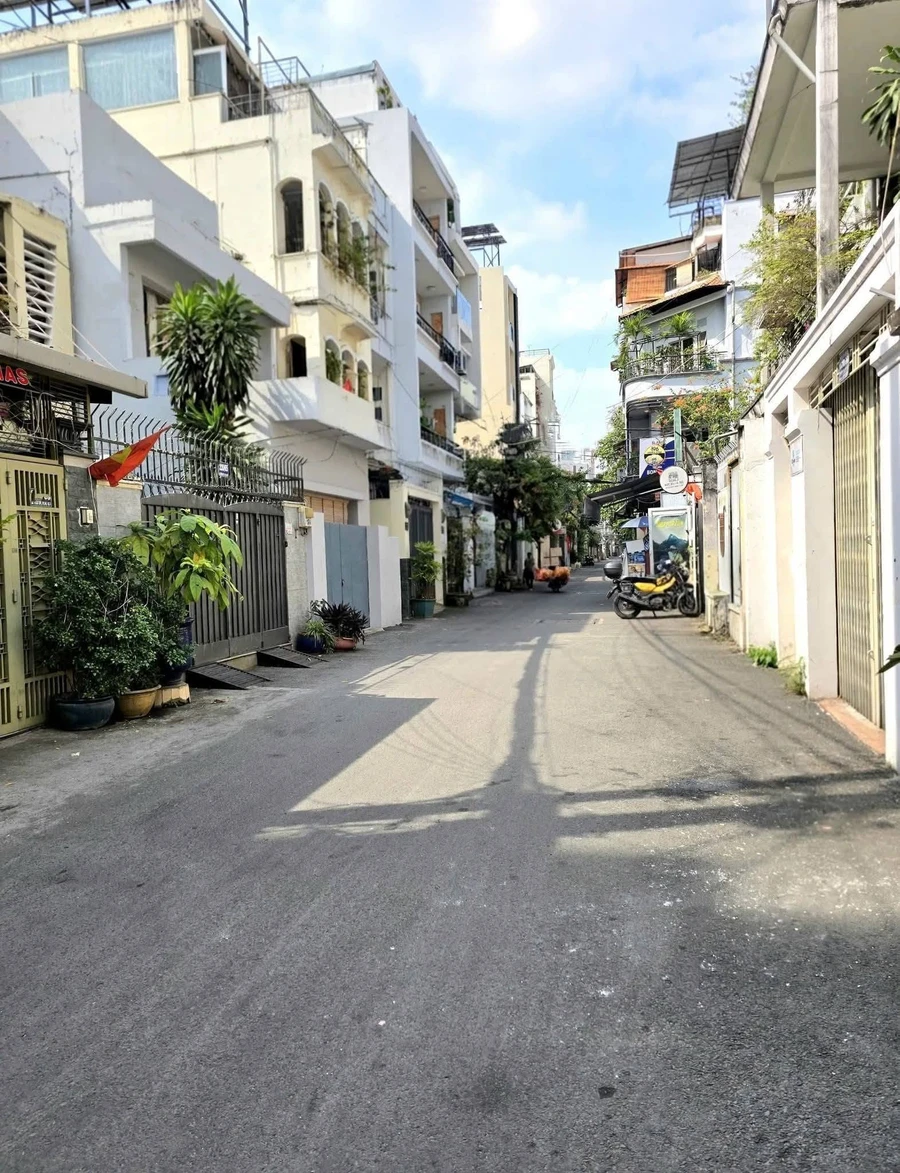 Bán nhà 2 tầng 86.9m² Quận 3 gần Trần Quốc Thảo 17.2 tỷ - Ảnh thu nhỏ 2
