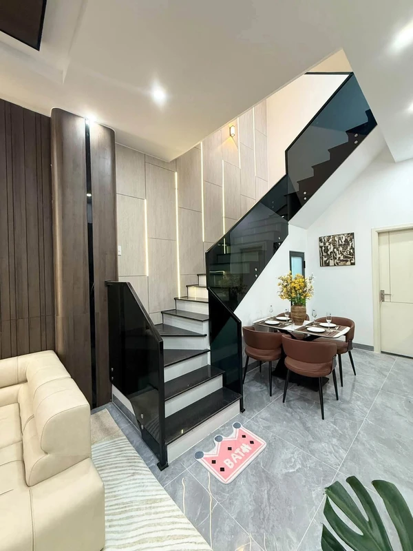 Bán nhà 3 tầng 58m² mặt kiệt Hải Châu gần chợ