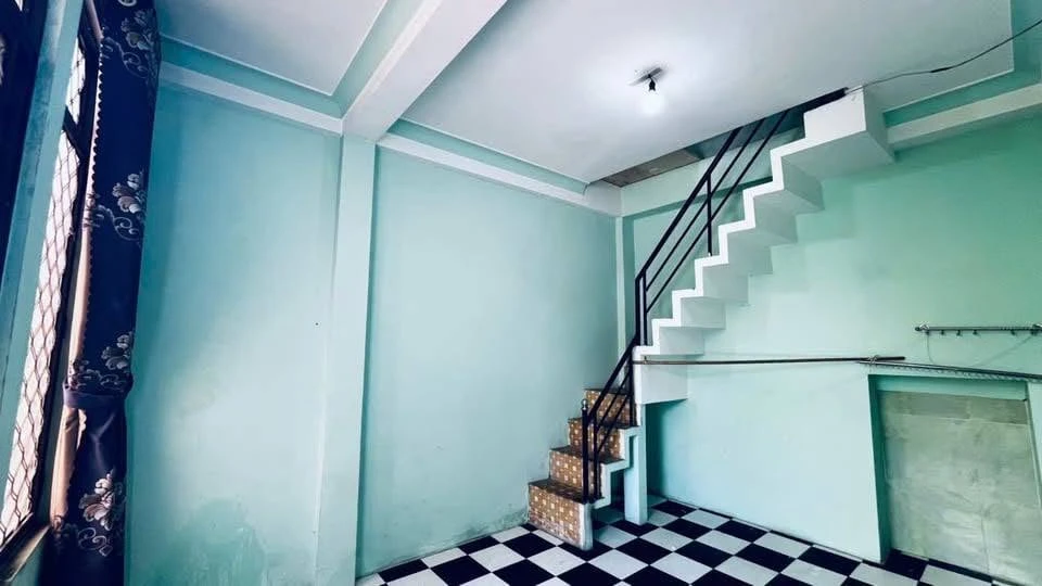 Bán nhà mặt tiền 43.8m² Trần Cao Vân, Quy Nhơn, 4 tỷ - Ảnh thu nhỏ 3