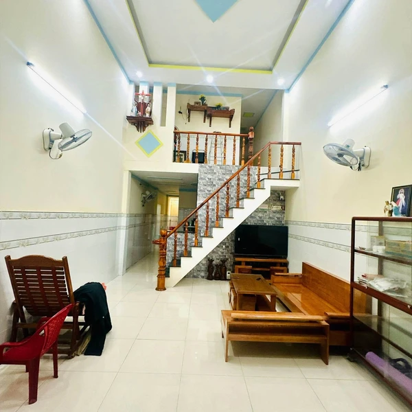 Bán nhà sổ riêng Dĩ An 113.6m² 3 tỷ 6