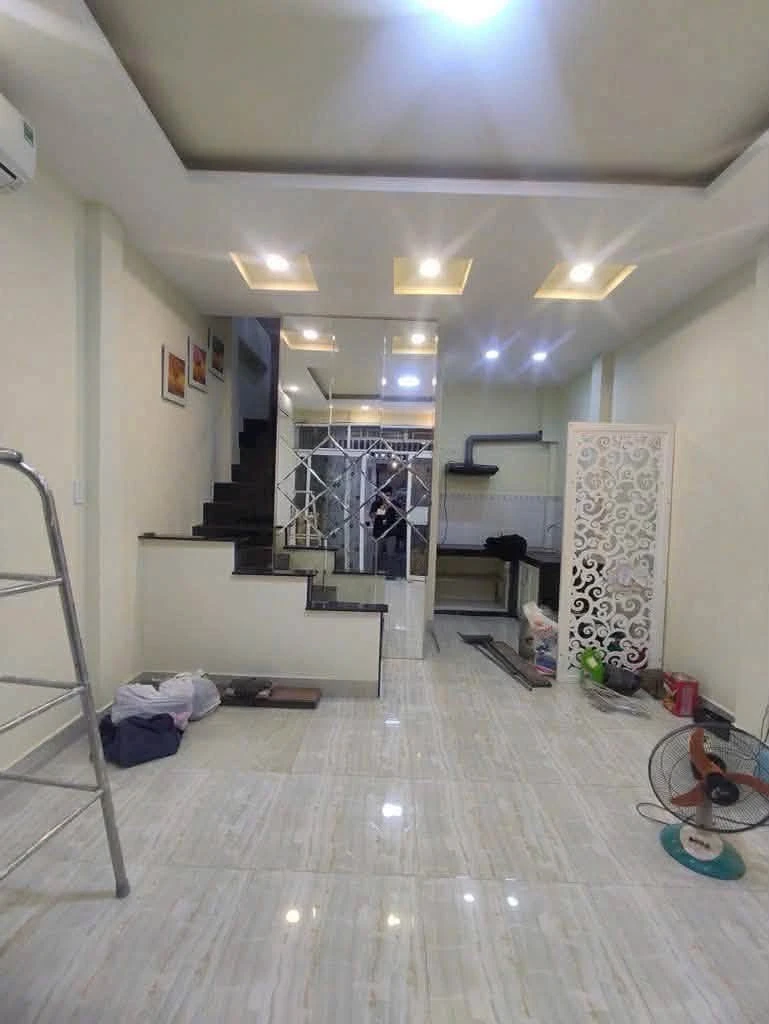 Bán nhà 2 tầng 31m2 đường Lê Văn Sỹ, Quận 3 giá 7,2 tỷ - Ảnh thu nhỏ 3