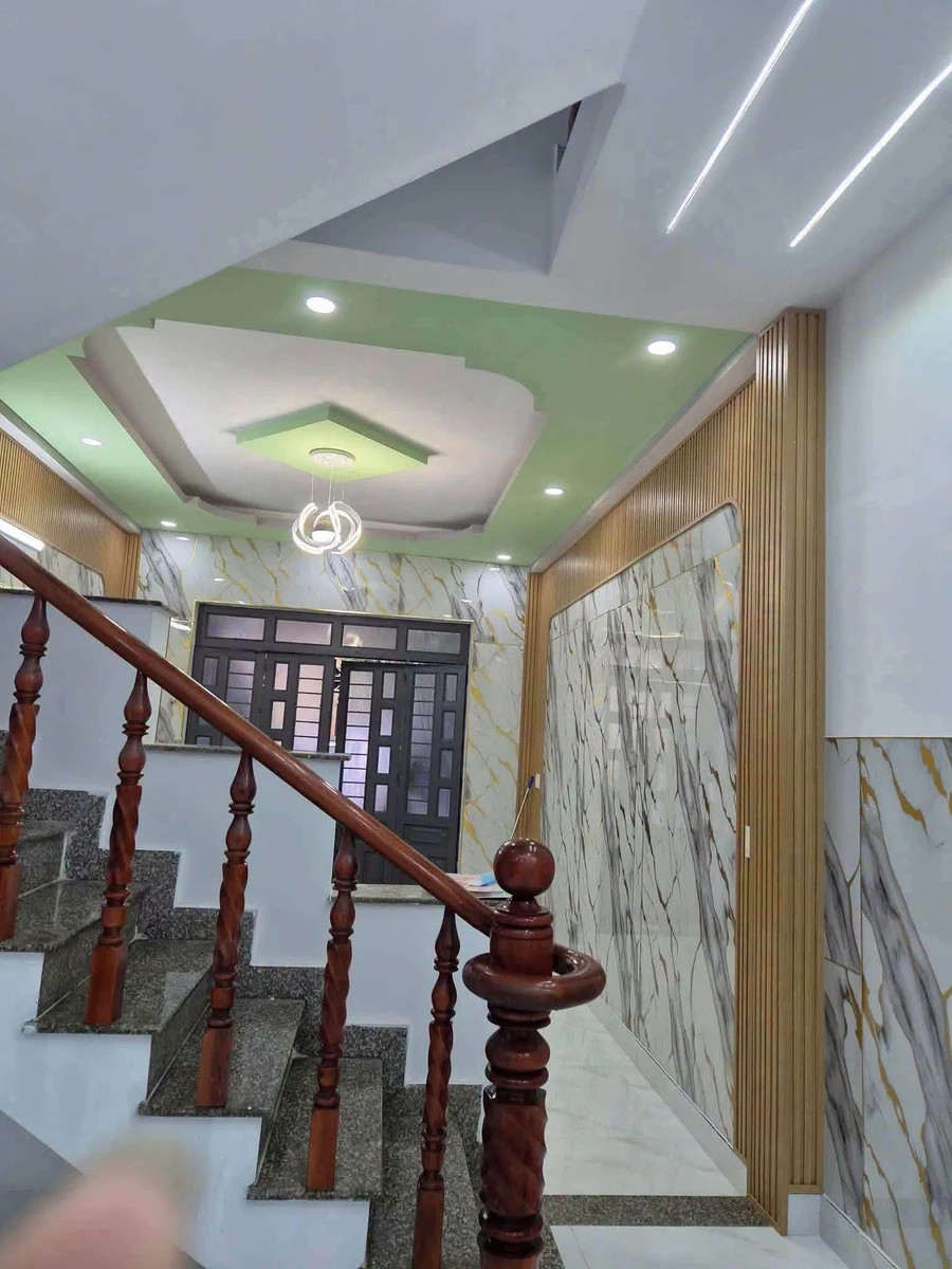 Bán nhà 60.6m² 2 phòng ngủ 3 tỷ 950 triệu gần sân bay - Ảnh thu nhỏ 4