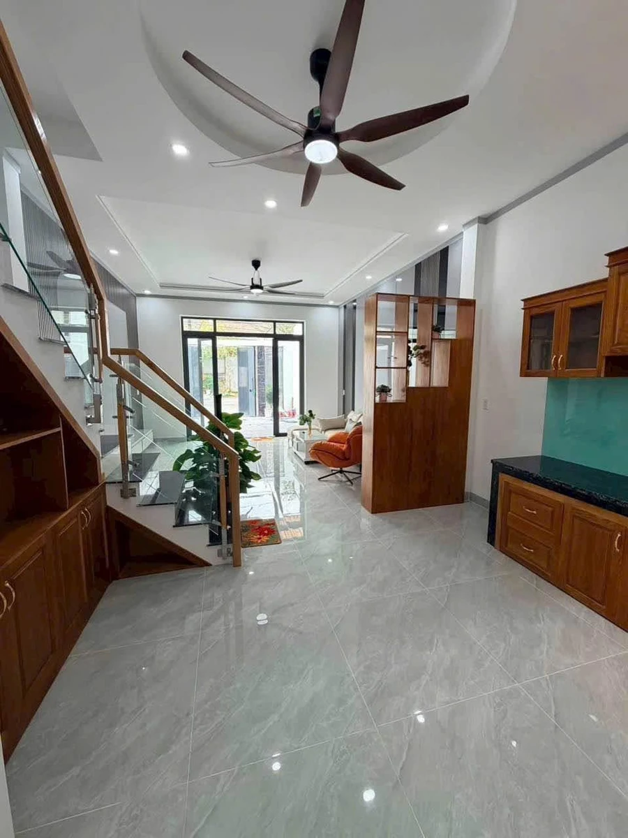 Bán nhà 1 trệt 1 lầu 105m² gần Đại học Công Nghệ Bình Dương - Ảnh thu nhỏ 5