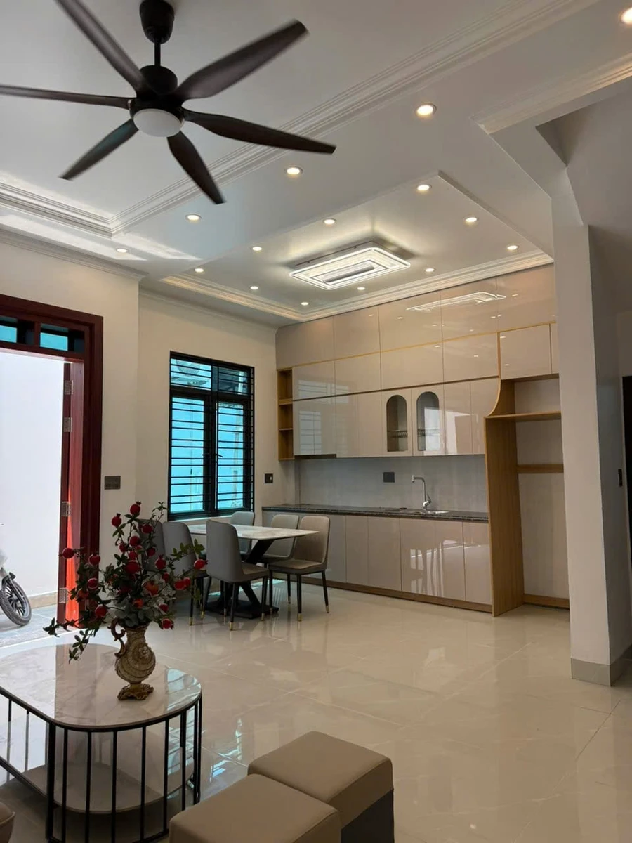 Bán nhà 3 tầng 43m² mặt tiền 7m Hải Dương - Ảnh thu nhỏ 4