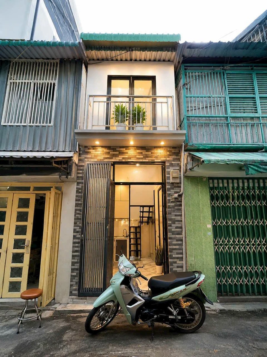 Bán nhà Quận 4, 10,3m², 1,78 tỷ - Ảnh 1