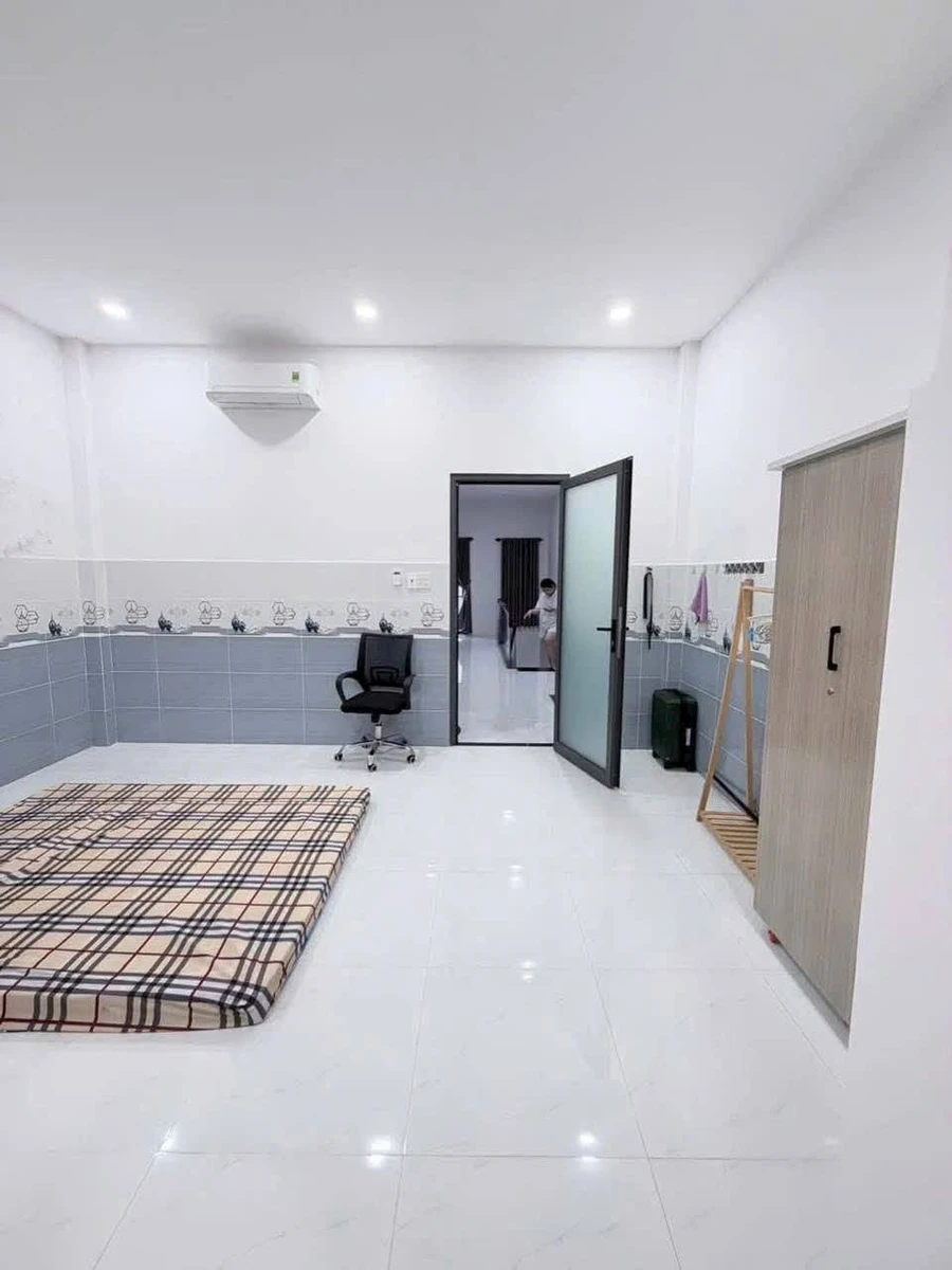 Bán nhà lầu 3 phòng ngủ 92m² Phan Thiết 2.4 tỷ - Ảnh thu nhỏ 4